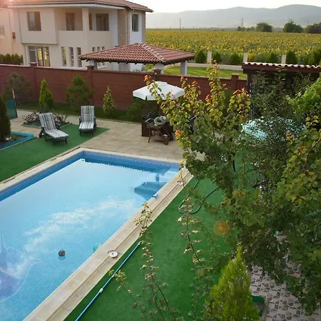 Nessebar Country Villas *